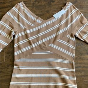 NWT quarter sleeve sweater